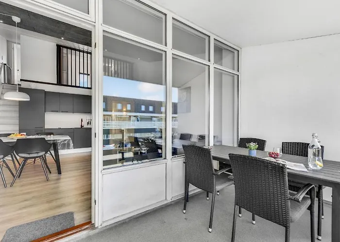 Apartment Gorgeous In