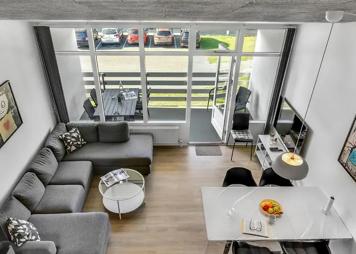 Apartment Gorgeous In